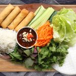 spring_roll_plater-W2iebYV4MgbkM0BNUJsFrA